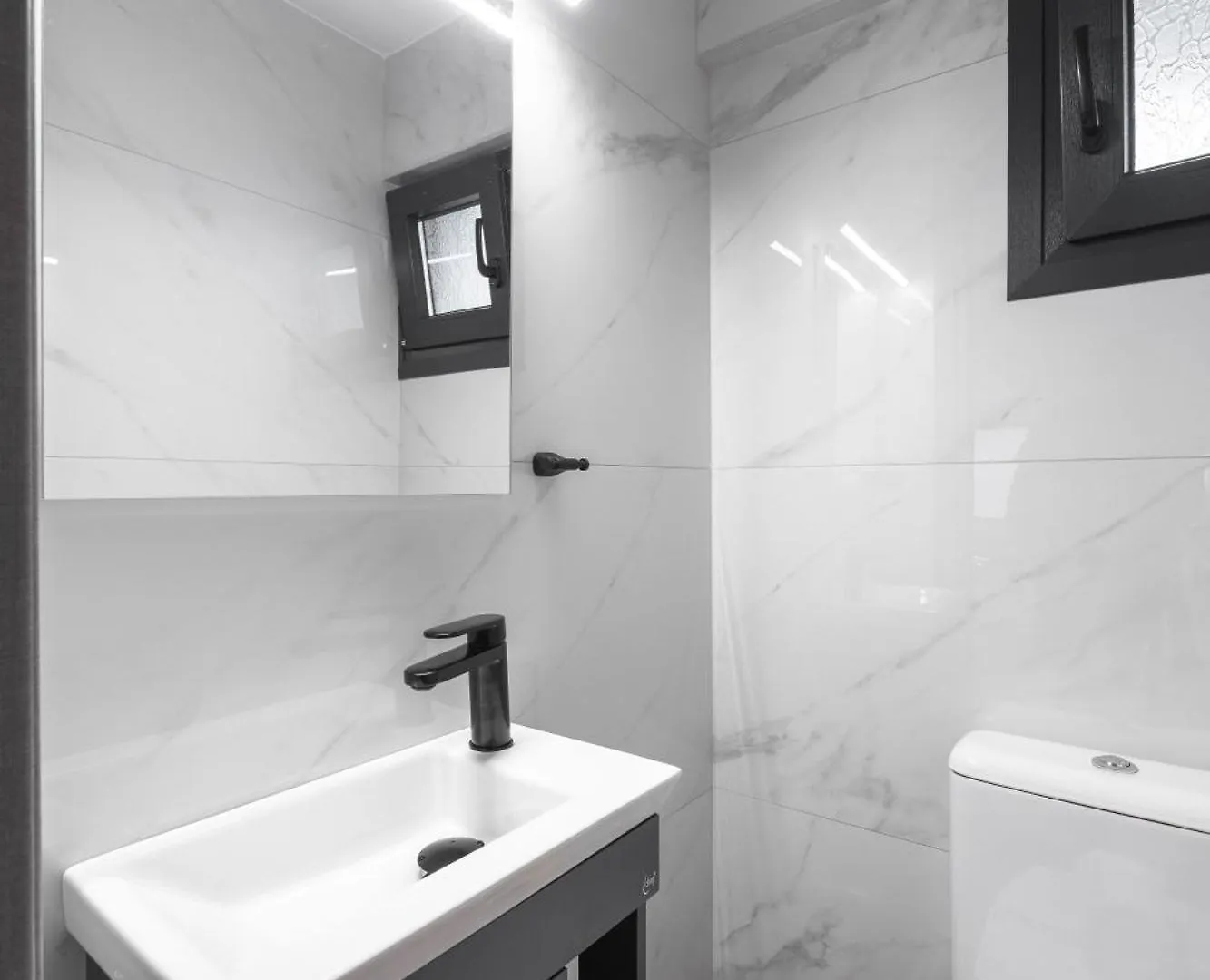 Railway Lofts Apartment Thessaloniki
